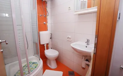 Apartments Bareta