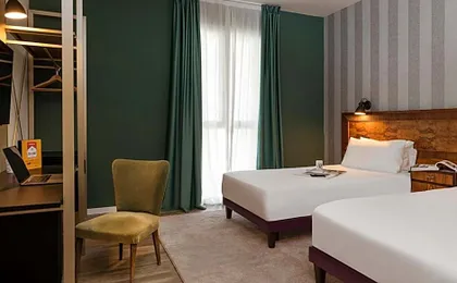 Up Hotel