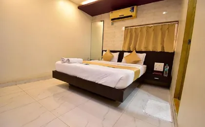 Hotel Bkc Palace Inn
