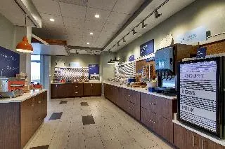 Holiday Inn Express & Suites Findlay North