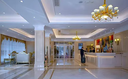 Vienna International Hotel Wuhan Optics Valley Square