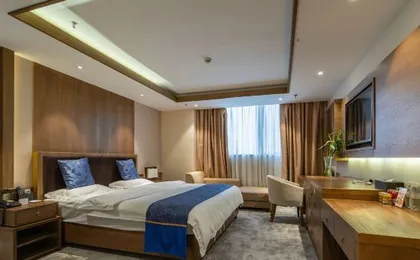 Lifu Hotel (Qian Road Metro Station)