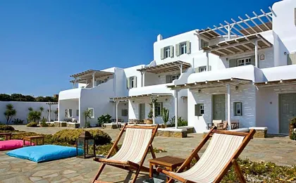 Yakinthos Residence