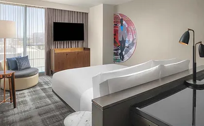 W Scottsdale