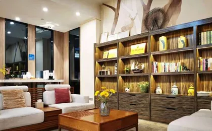 Langqin ruipin Hotel