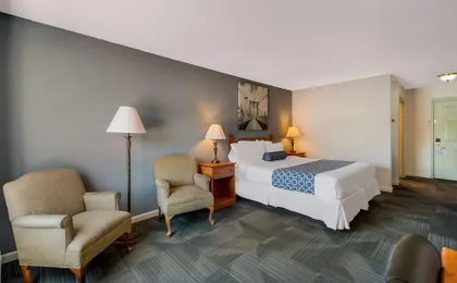 Surestay Plus Hotel by Best Western Berkeley Springs