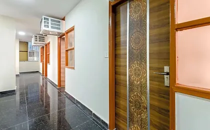 Hotel O SATGURU RASIDENCY DWARKA MOR