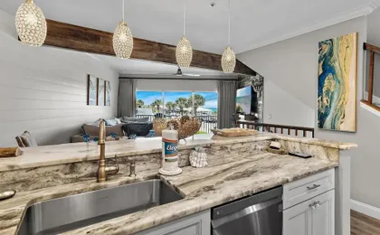Beach Pointe 102- The Salty Seahorse