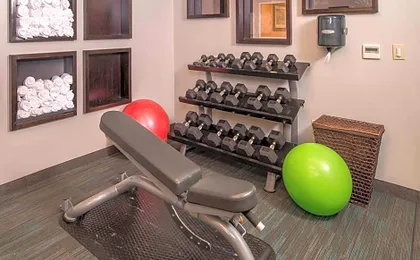 Courtyard by Marriott Dulles Town Center