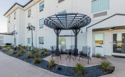 Blanco River Hotel