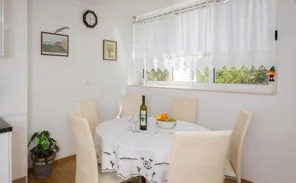 Apartment Mirjana