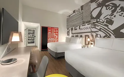 Radisson Red Minneapolis Downtown