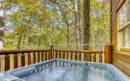 Whispering Pines by Beyond Expectations With Hot Tub
