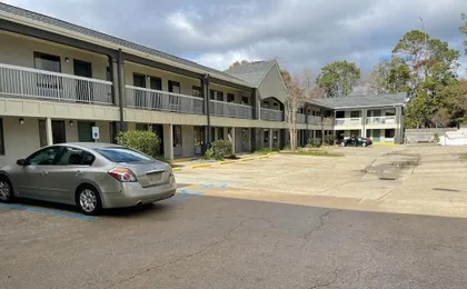 Americas Best Value Inn & Suites Slidell