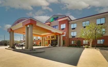 Holiday Inn Express & Suites Gadsden W-Near Attalla
