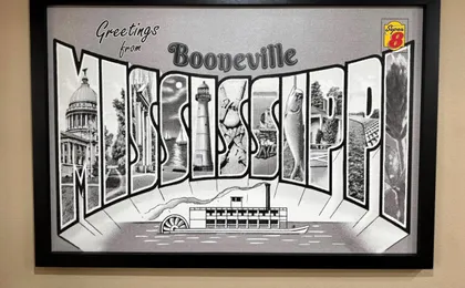 Super 8 by Wyndham Booneville