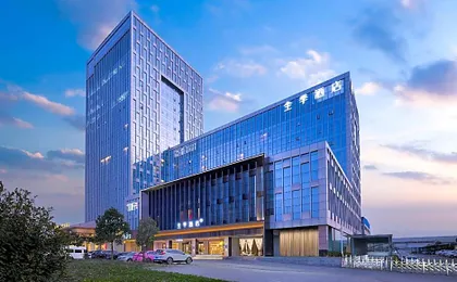 Ji Hotel Wuhan Guanggu San Road