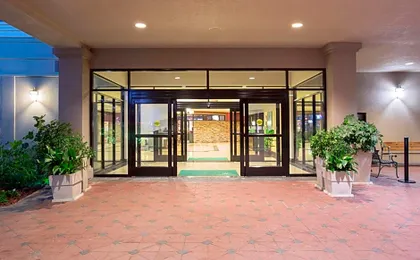 Wyndham Grand Executive Center Little Rock Airport
