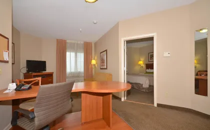 Candlewood Suites Clarksville