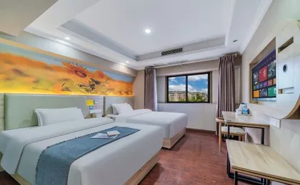 yuanPai Hotel (Chongqing Jiangbei Airport Changfu Road Light Rail Station)
