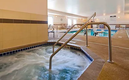 Best Western Plus Lincoln Inn & Suites
