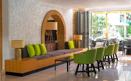 Athena Hotel