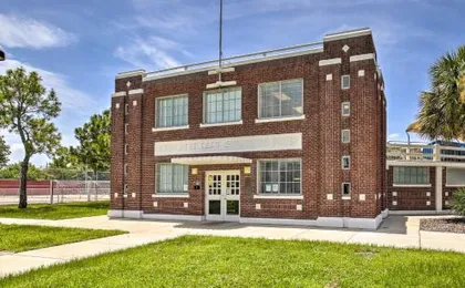 Updated Ybor City House w/ Fenced Yard