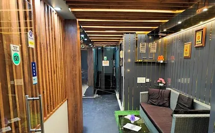 The Avenue Hotel @ Ballygunge