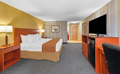 Best Western Cascadia Inn