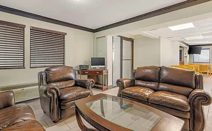 Quality Inn & Suites Morrow Atlanta South