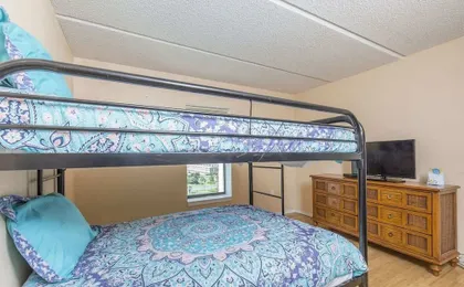 Sweeping 10th Floor Views - Up to 8 - Beachfront