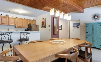 Riverside Condos D01 by Avantstay Condo Close To Downtown, Town Park & Ski Lift #8
