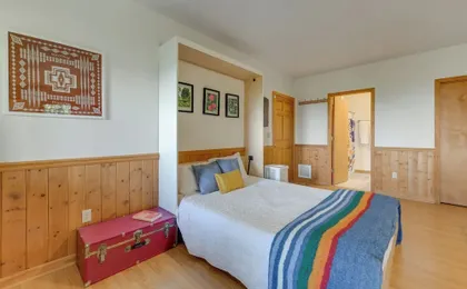 Pet-friendly Waynesville Retreat w/ Hot Tub!