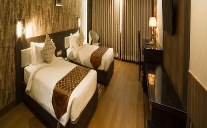 Costa Riviera Hotel