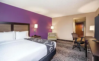 Comfort Inn & Suites Clearwater South