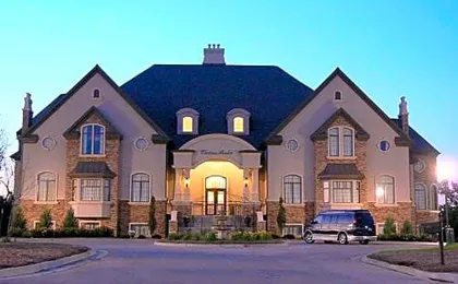 Chateau Avalon, Ascend Hotel Collection
