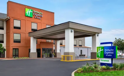 Holiday Inn Express & Suites Opelousas