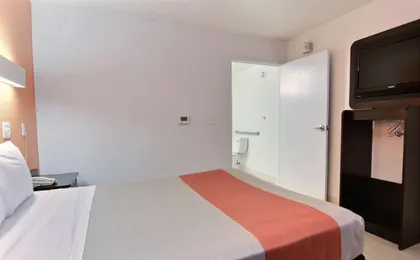 Motel 6 Corpus Christi East - North Padre