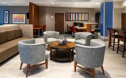 Holiday Inn Express & Suites Romeoville - Joliet North