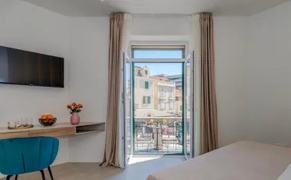 48 Rooms Split (Adults only)