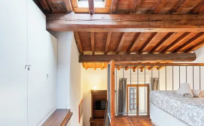 Guesthost - Appartamento Pazzi A 3 Min Da Piazza Del Duomo