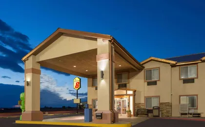 Super 8 by Wyndham Roswell