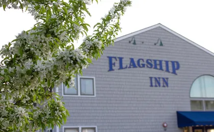Flagship Inn & Suites