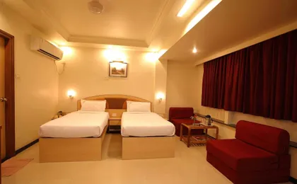 Hotel Suyash Deluxe