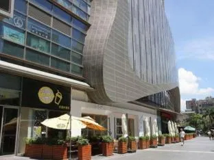 Yuexi Business Apartment (Shenzhen Binhe Shidai Shop)