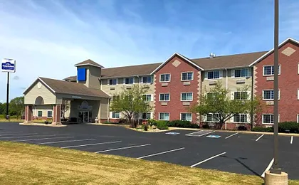 AmericInn by Wyndham Maquoketa