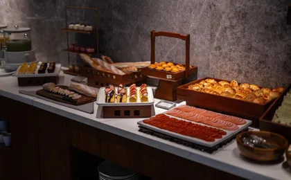 Shanghai Jiusi Hotel