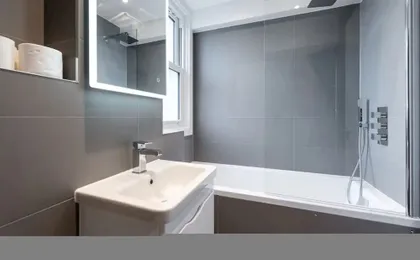 Stunning Hyde Park Apartment SS3