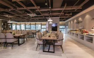 Shenzhen Apex Hotel (Technology Park Branch)