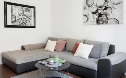 Sunny 2bdr Apartment With a Balcony